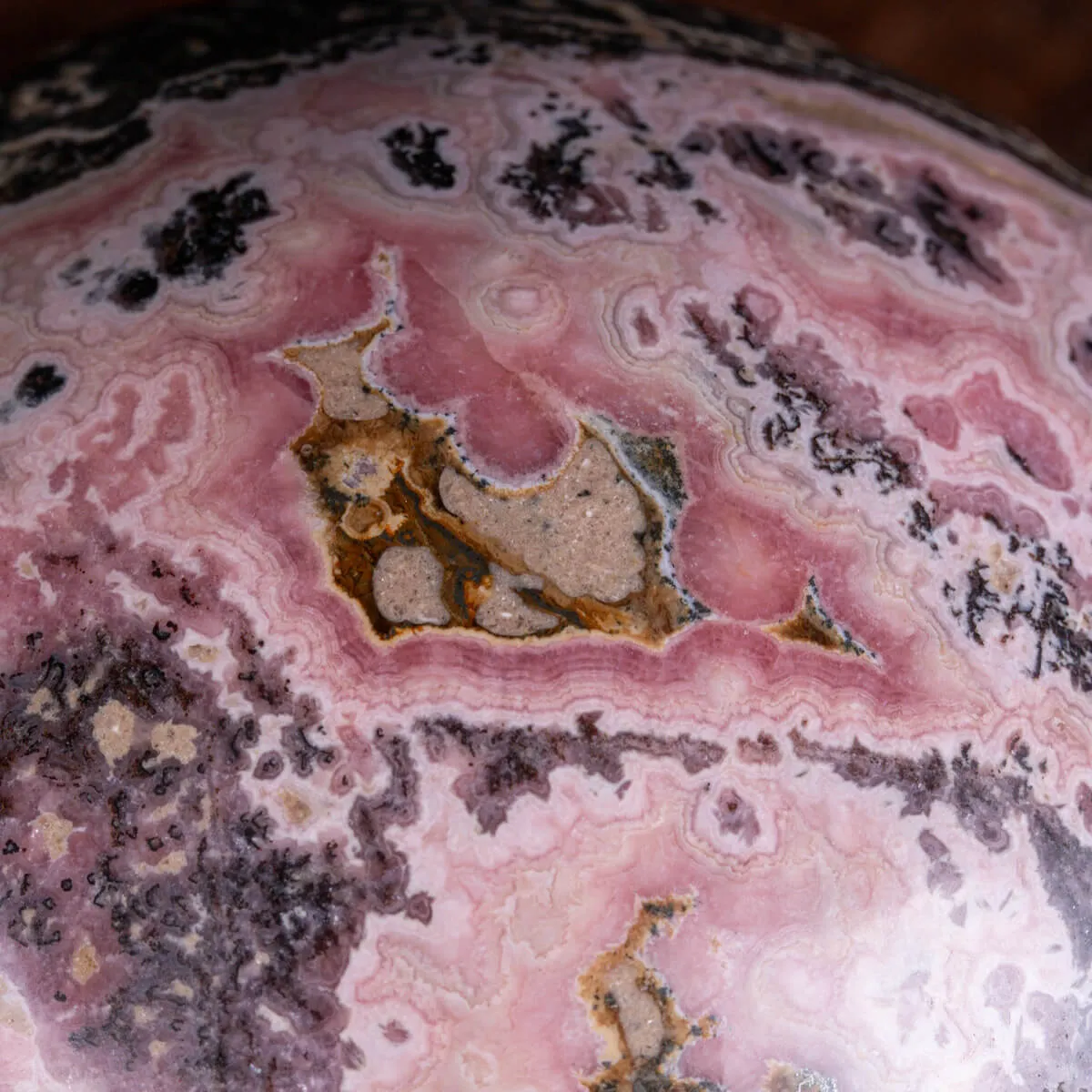 Grande Sfera in Rodocrosite