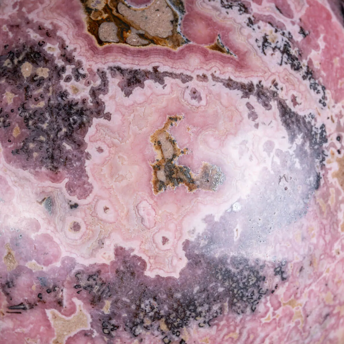 Grande Sfera in Rodocrosite