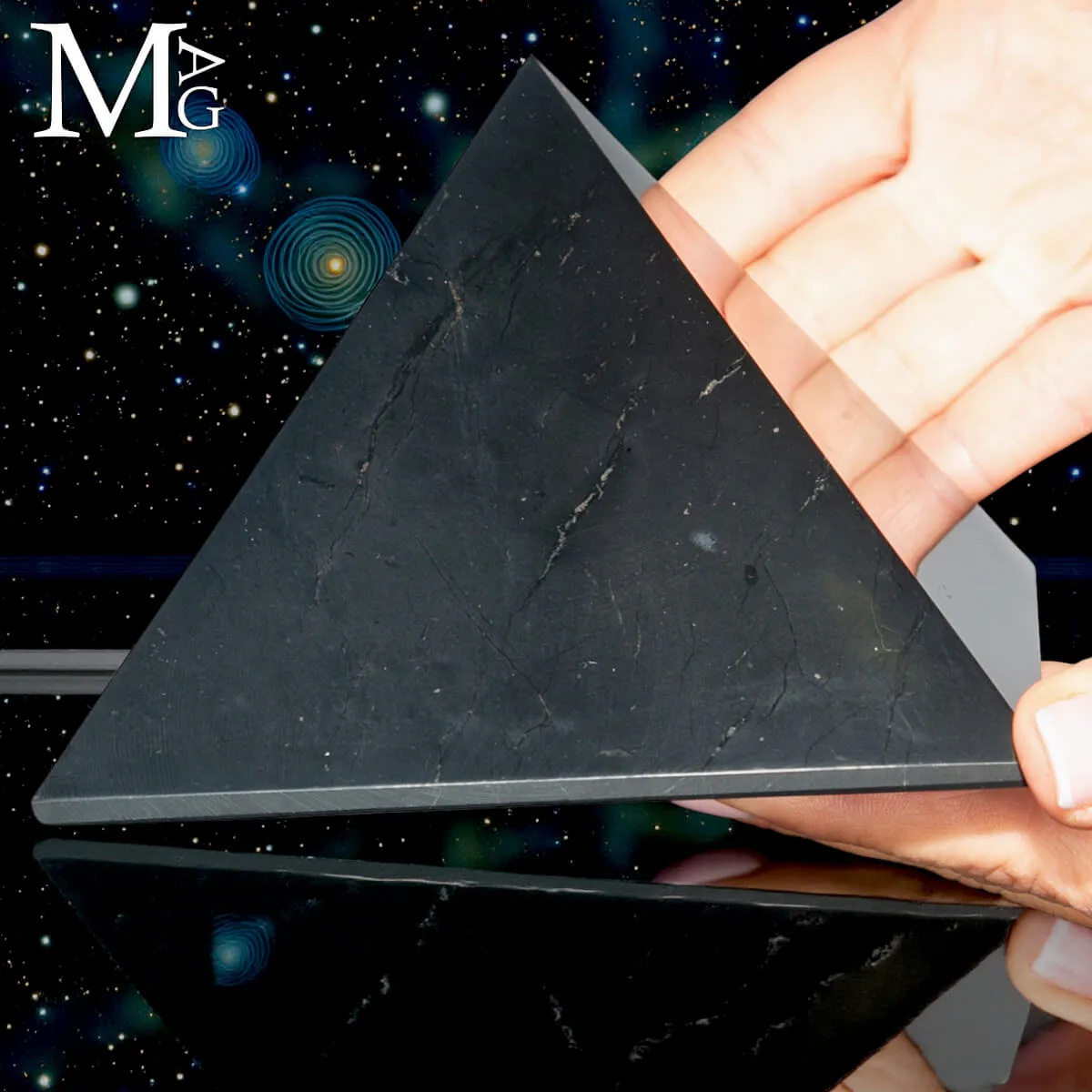 Piramide in Shungite - Asse del Nord - Geometria di Radicamento