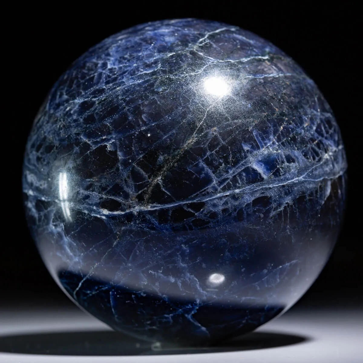 Sfera in Sodalite