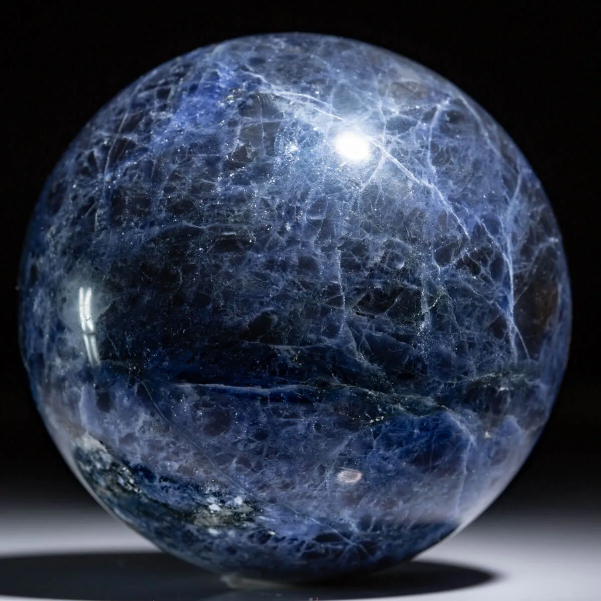 Sfera in Sodalite