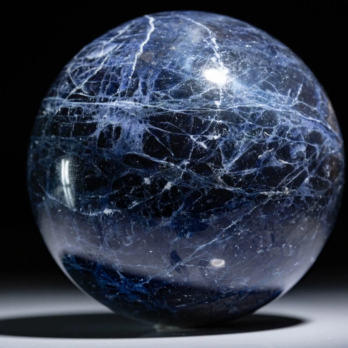 Sfera in Sodalite