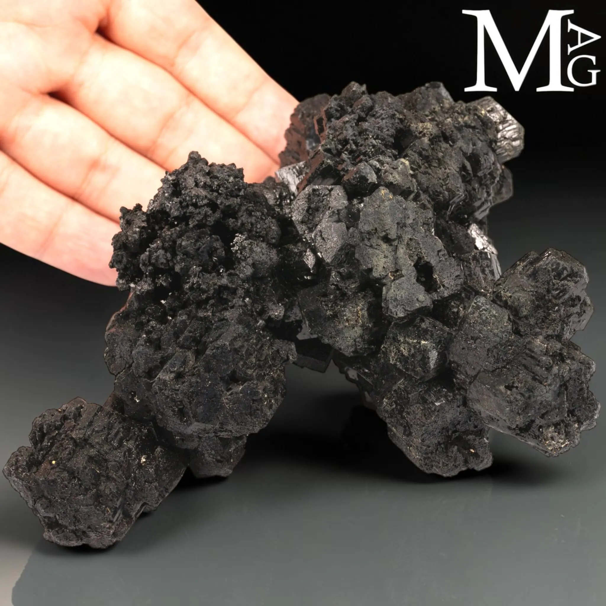 Tormalina Nera – Aggregato di Cristalli Prismatici, Namibia