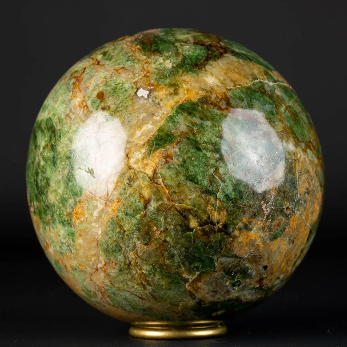Sfera di Unakite Intagliata.