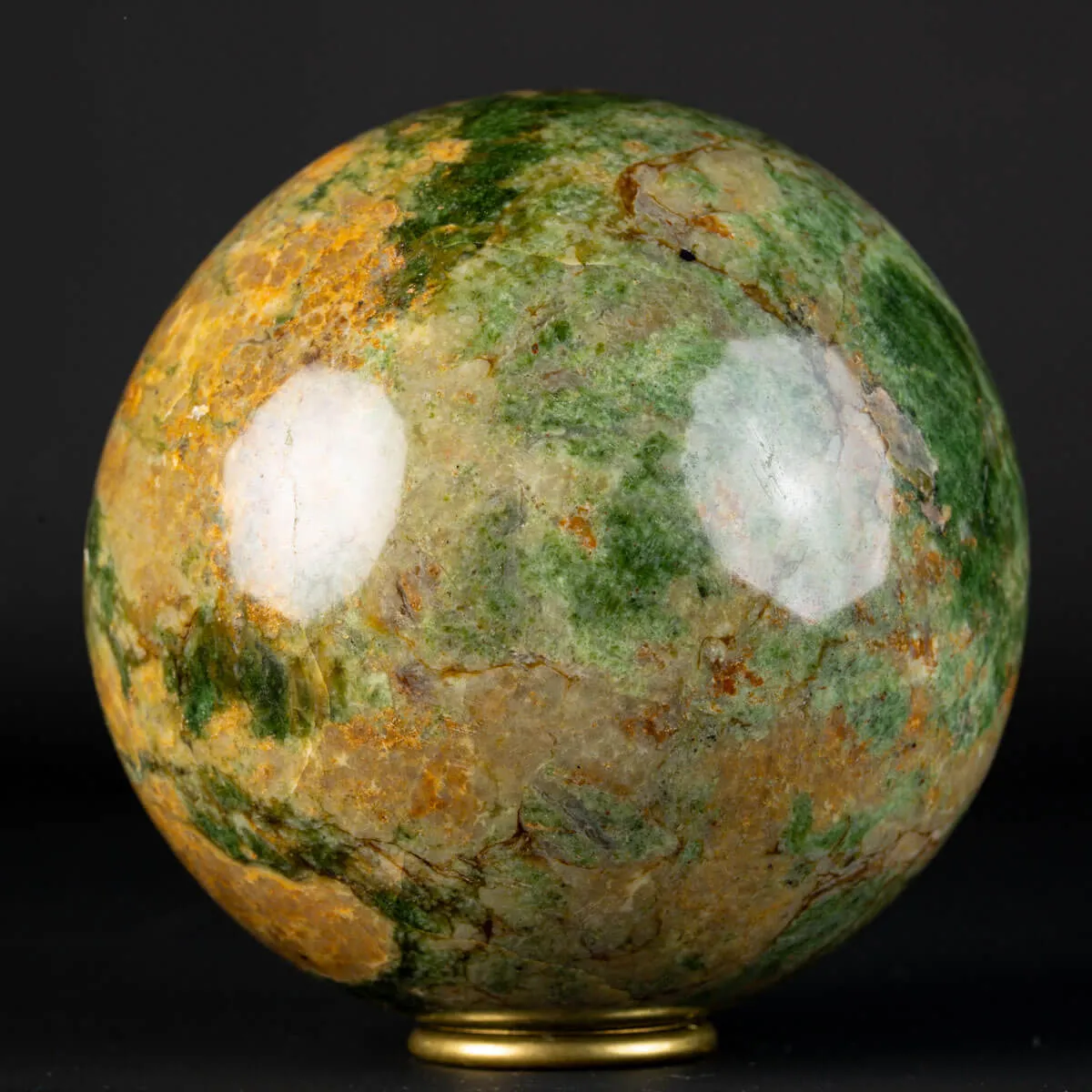 Sfera di Unakite Intagliata.