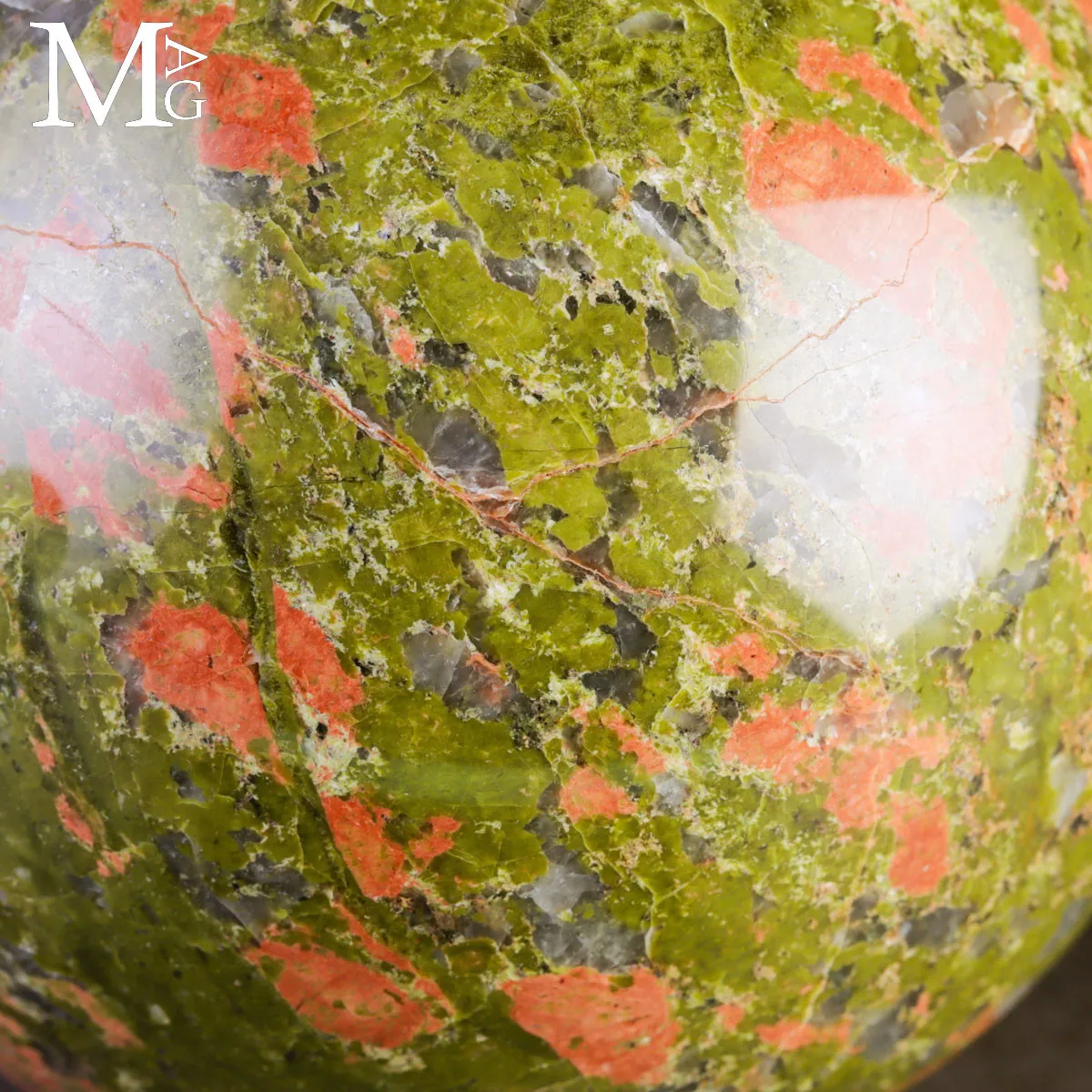 Sfera in Unakite Naturale – Epidoto e Feldspato