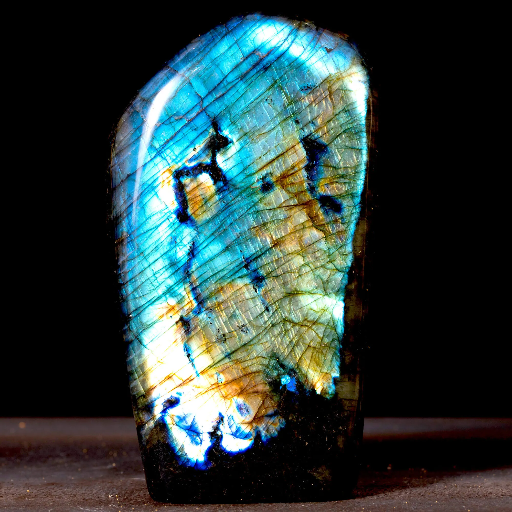 Labradorite del Madagascar.