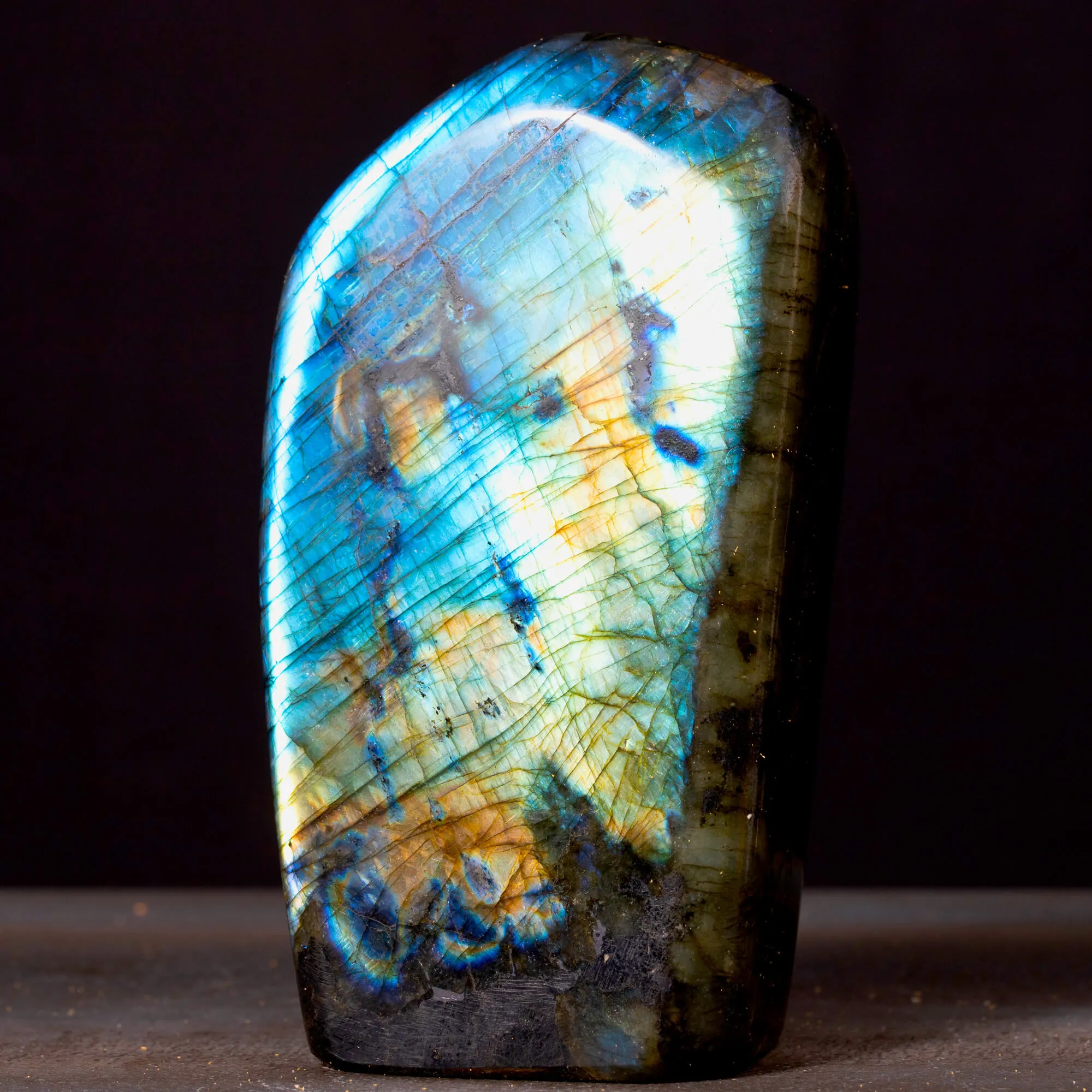 Labradorite del Madagascar.