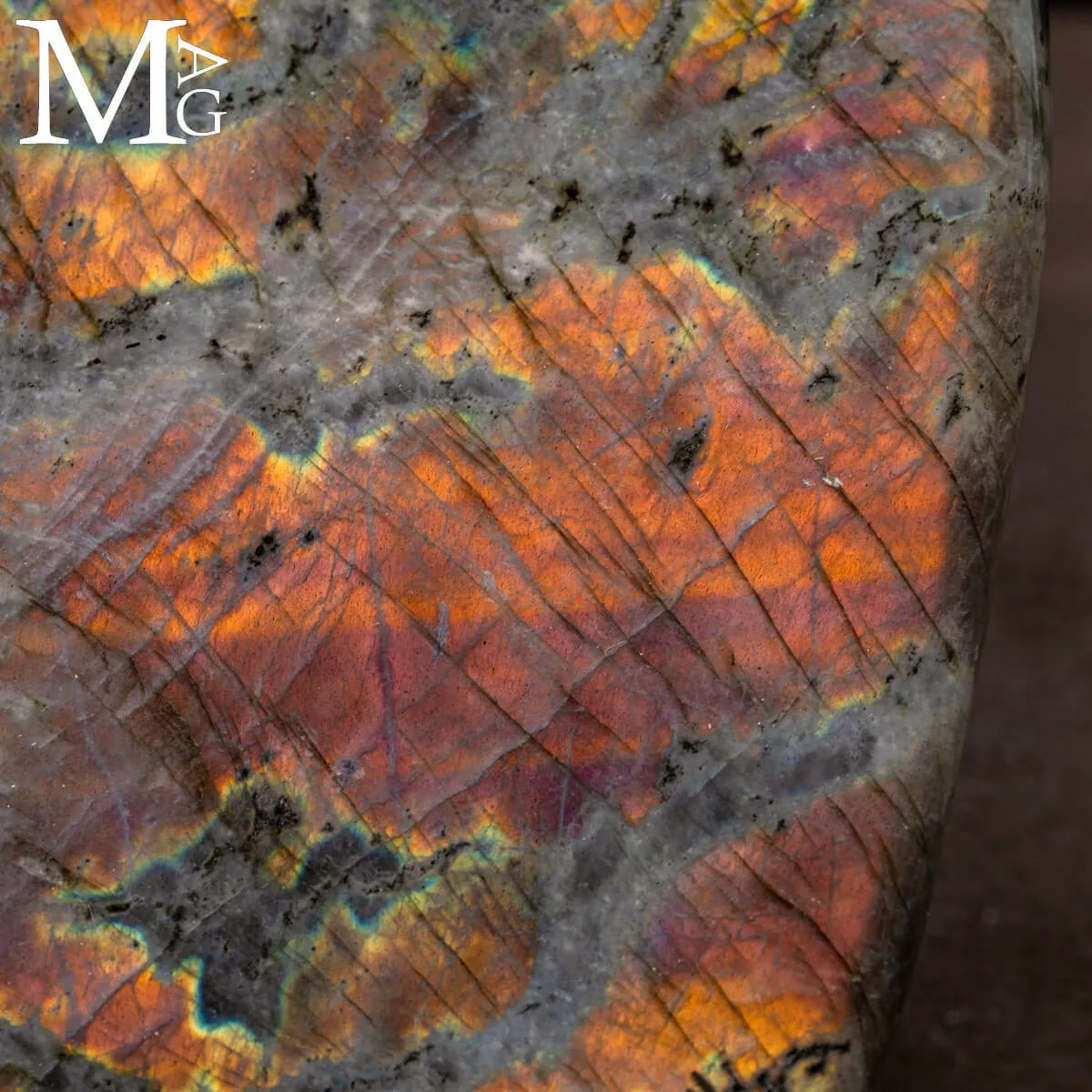 Labradorite Red Orange Flash.