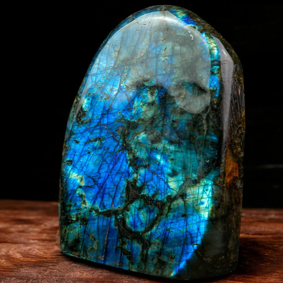 Labradorite in Forma Libera.