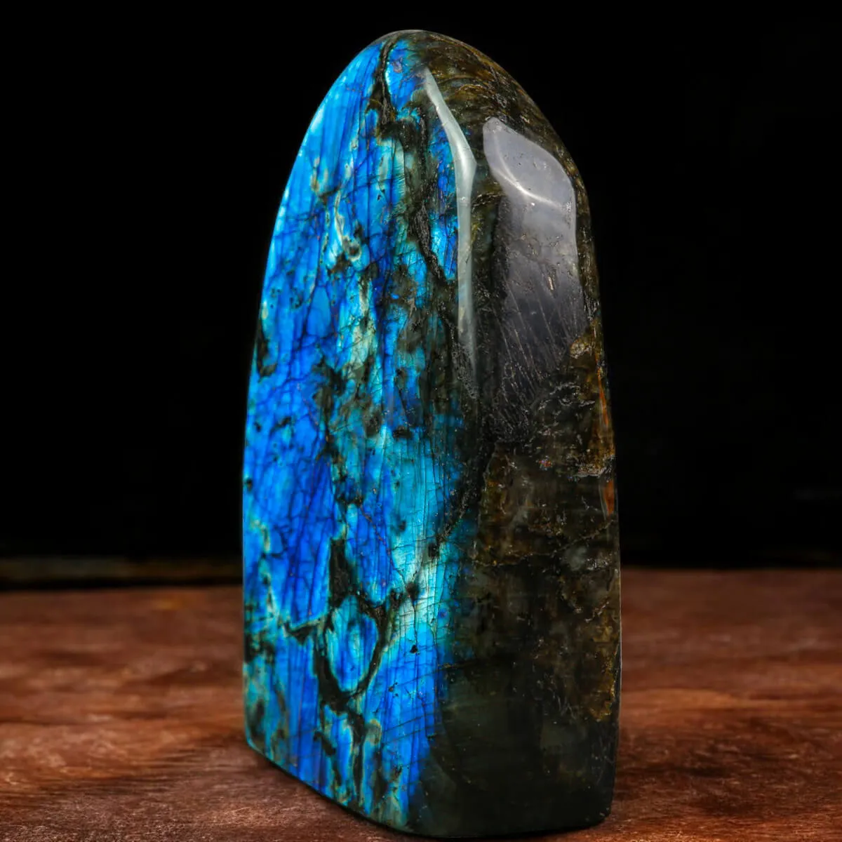 Labradorite in Forma Libera.