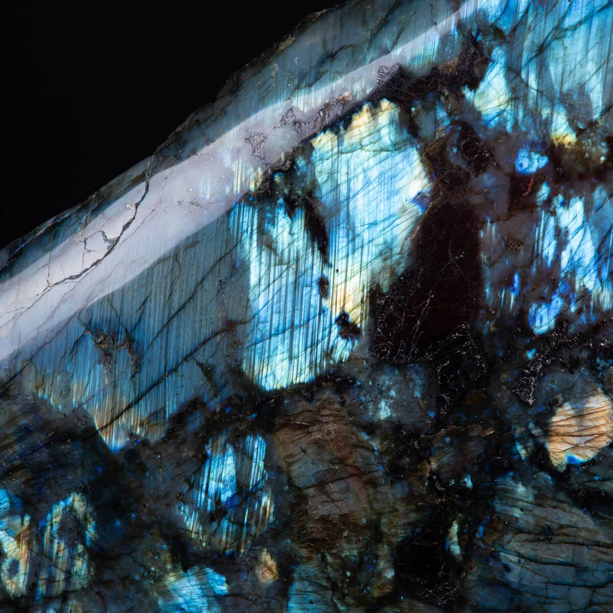 Pietra di Labradorite Unica per Design d'Interni.