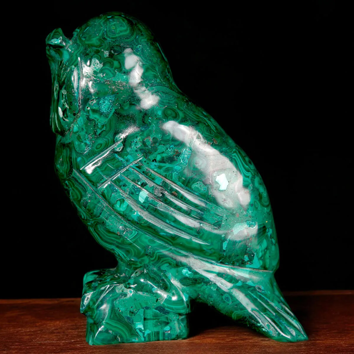 Scultura in Malachite Naturale – Gufo della Saggezza.