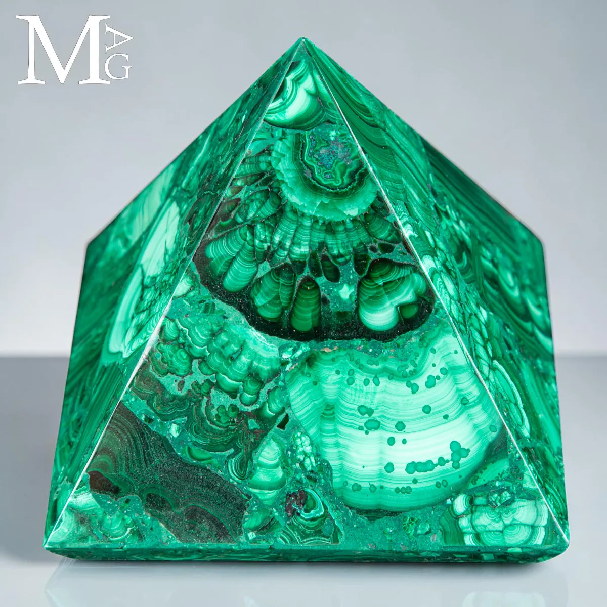 Piramide in Malachite - Lavorazione a Mosaico
