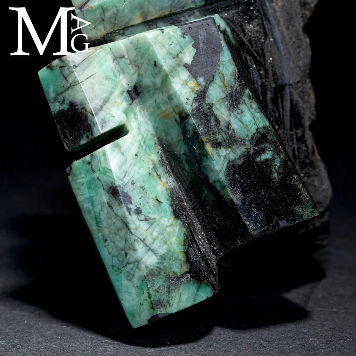 Scultura di Smeraldi: tra geologia e arte.