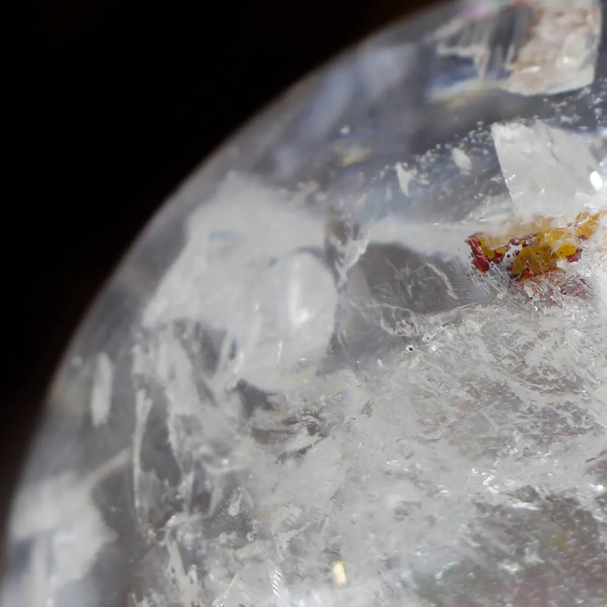 Sfera di Quarzo con base