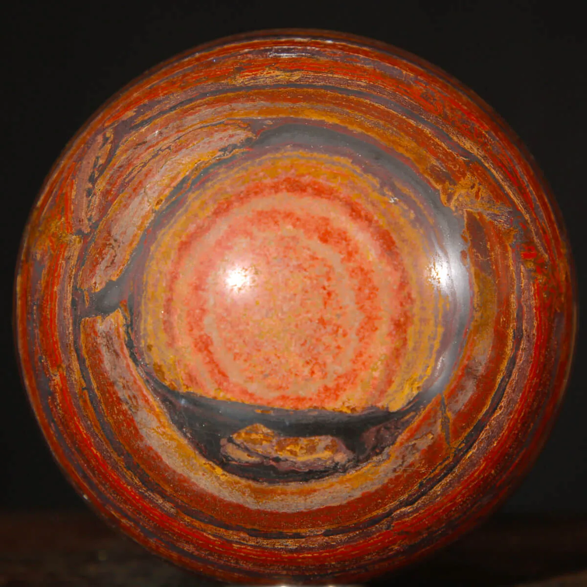 Sfera in Tiger Iron Australiano.