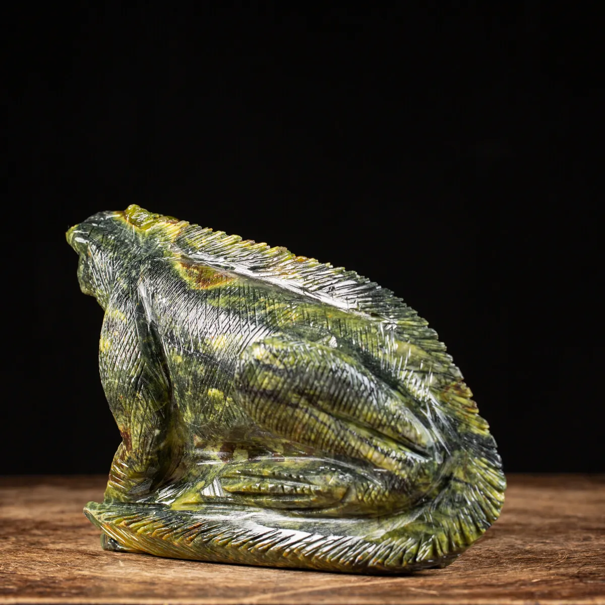 Statua Iguana In Gruppo Serpentino
