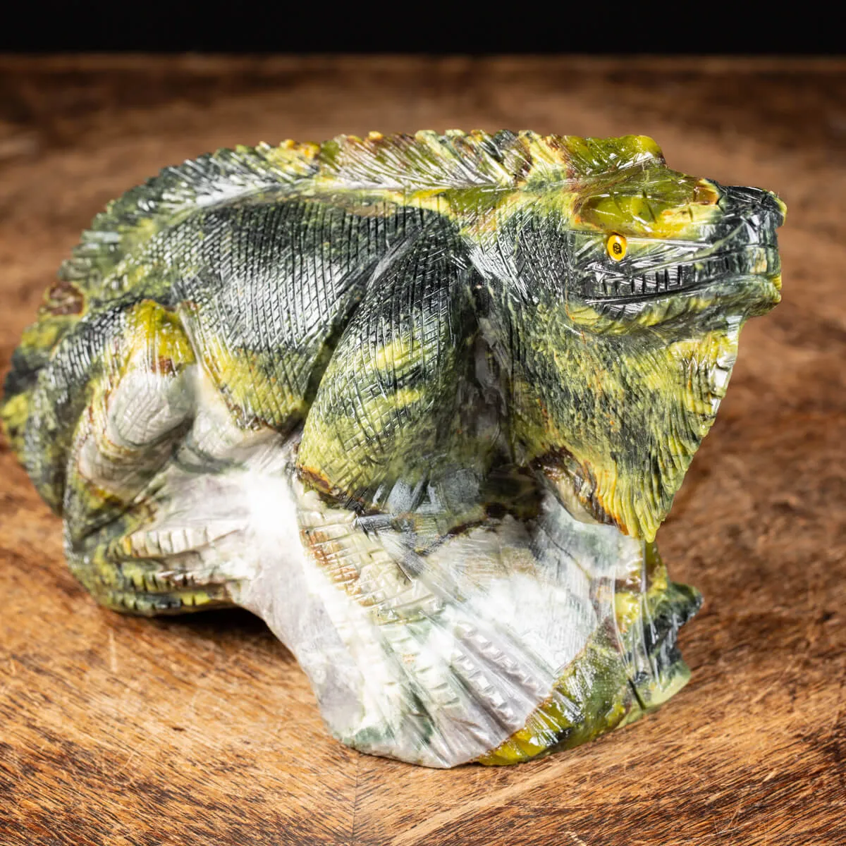 Statua Iguana In Gruppo Serpentino