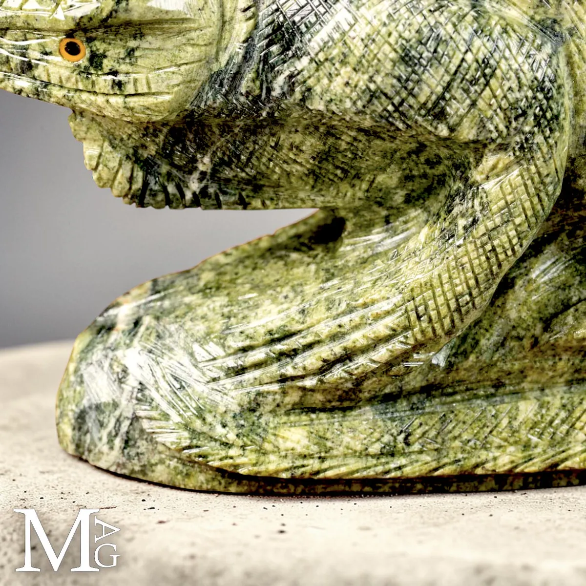Scultura in Serpentino - Iguana
