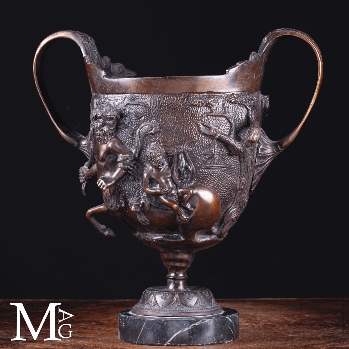 Coppe in Bronzo Scene Mitologiche - Ispirazione Pompeiana.
