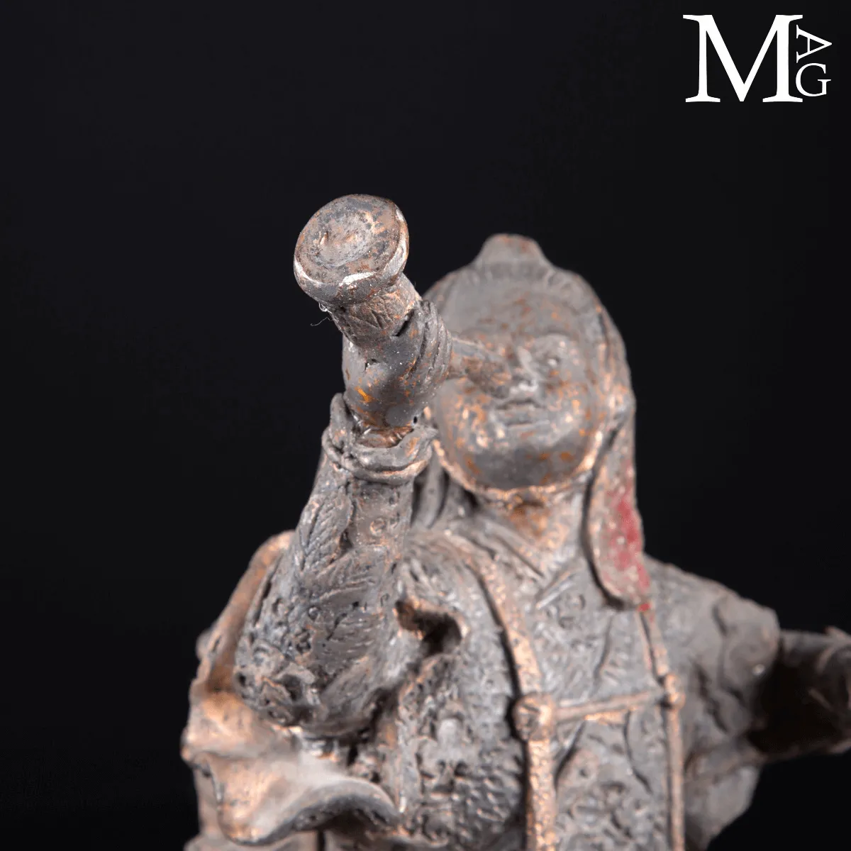 Scultura in Bronzo - Guerriero Cerimoniale Orientale.