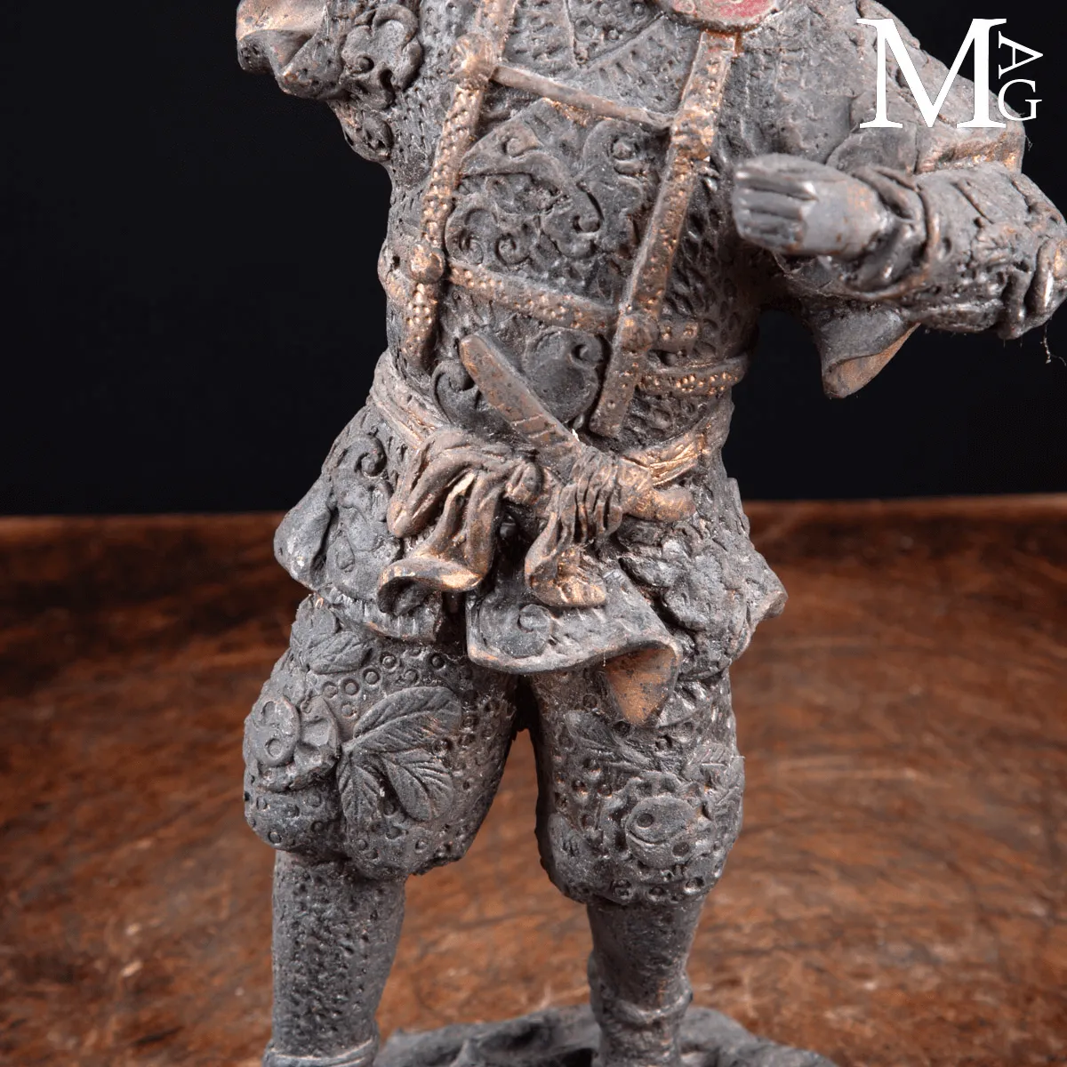 Scultura in Bronzo - Guerriero Cerimoniale Orientale.