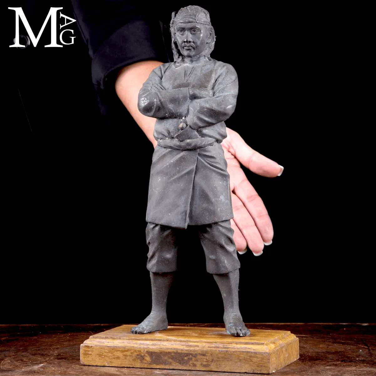 Statua in Bronzo Samurai – Okimono Giapponese.