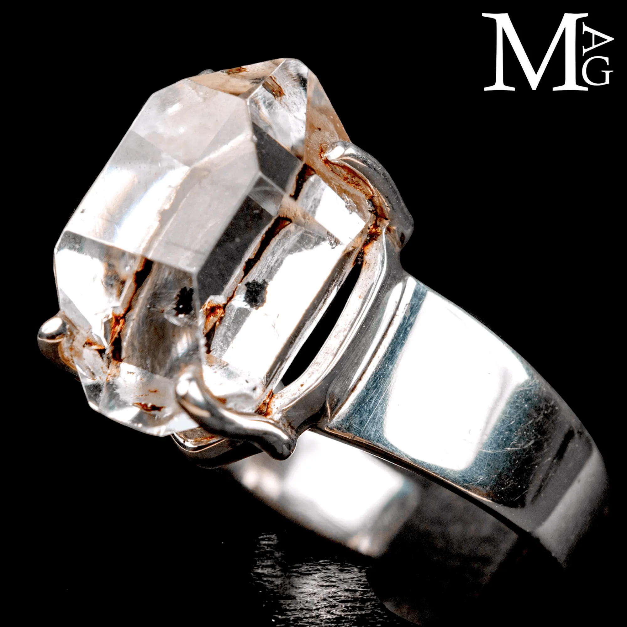 Anello in Argento con Diamante Herkimer.
