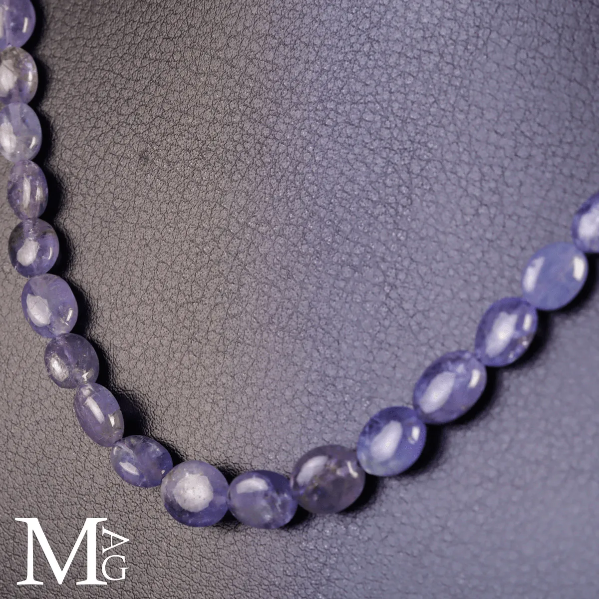 Collier in Tanzanite