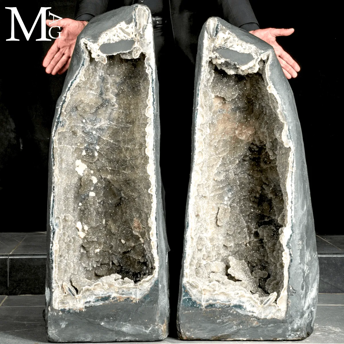Grande Geode di Ametista Grigia