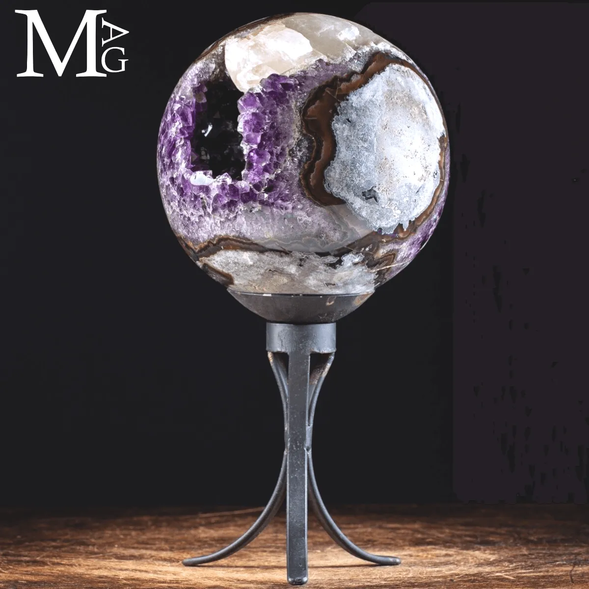 Sfera di Ametista - Geode con Cristallo di Calcite Naturale.