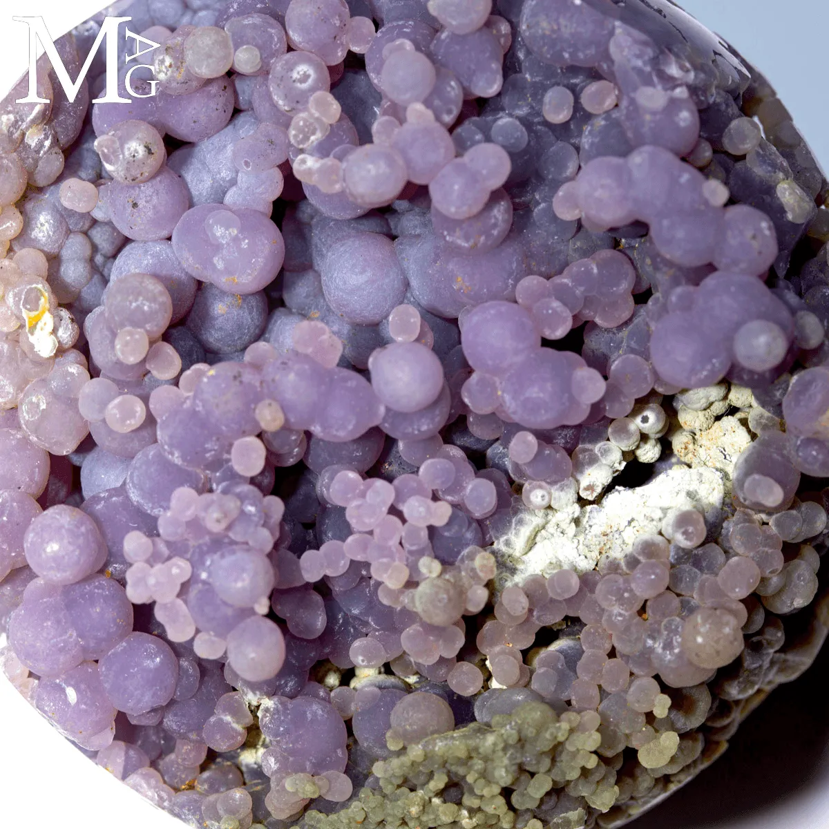 Sfera in Grape Agate - Un piccolo universo di globi.