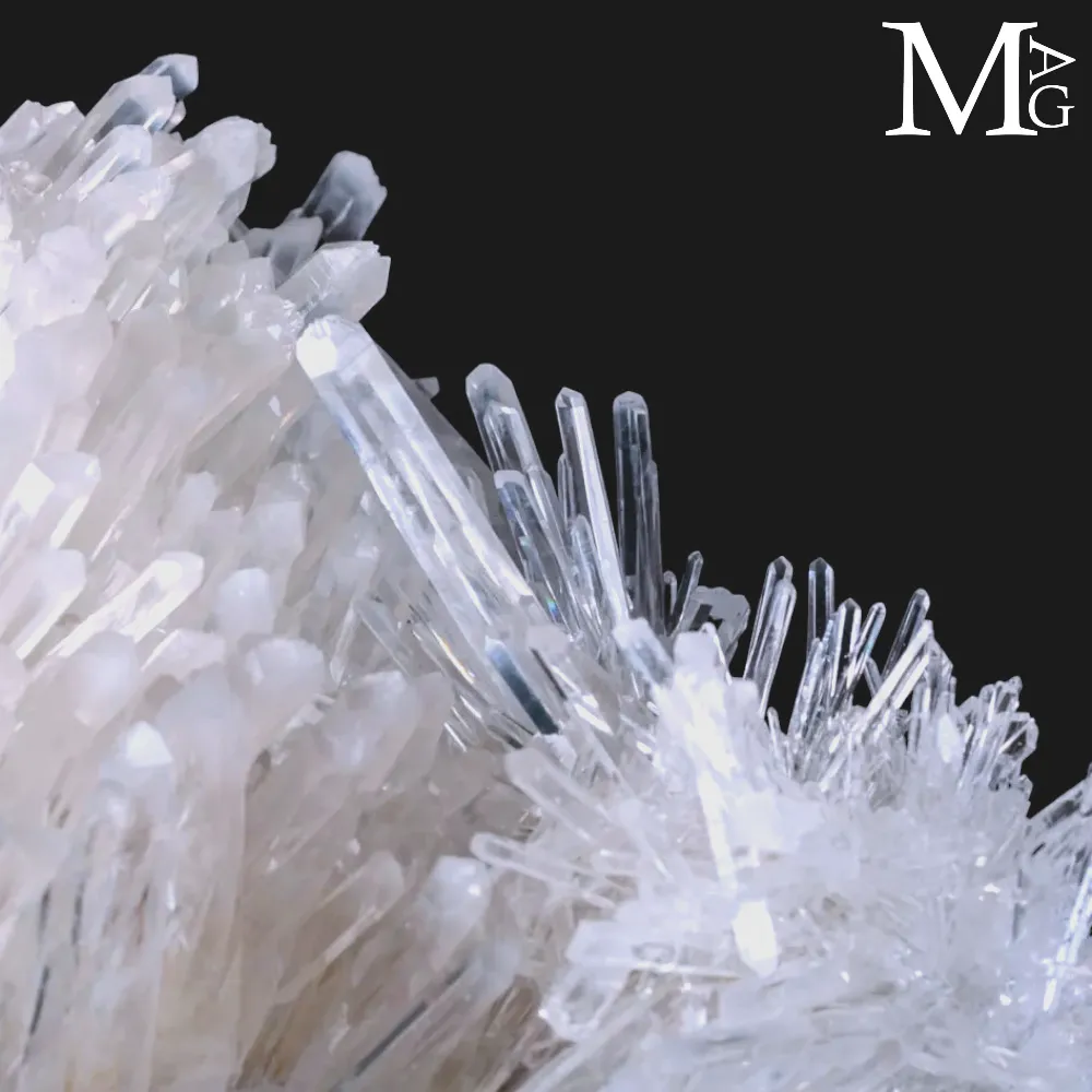 Drusa di Quarzo Aghiforme di Qualità Superiore – Santander, Colombia