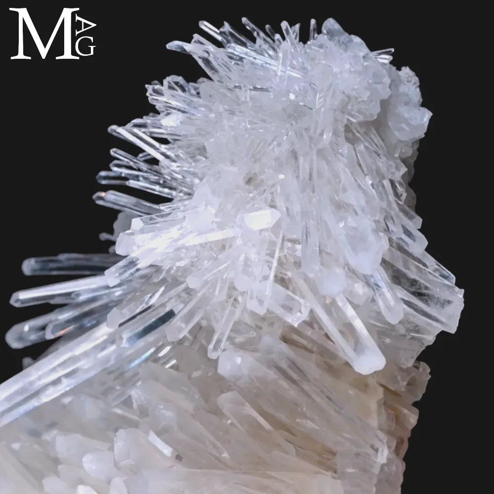 Drusa di Quarzo Aghiforme di Qualità Superiore – Santander, Colombia