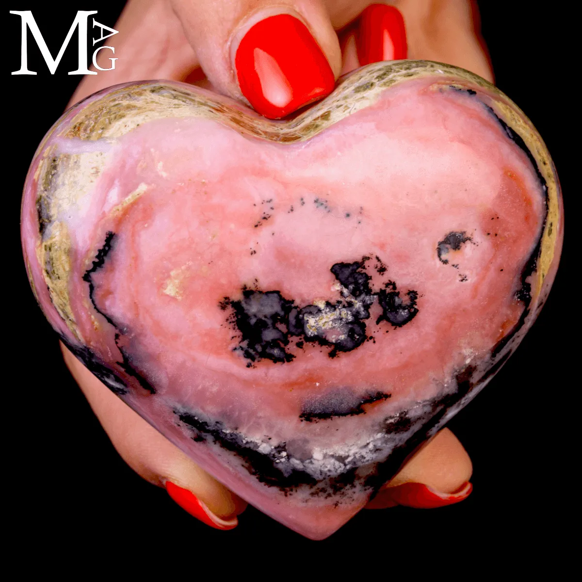 Cuore in Rodonite con In inclusioni Dendritiche – Perù