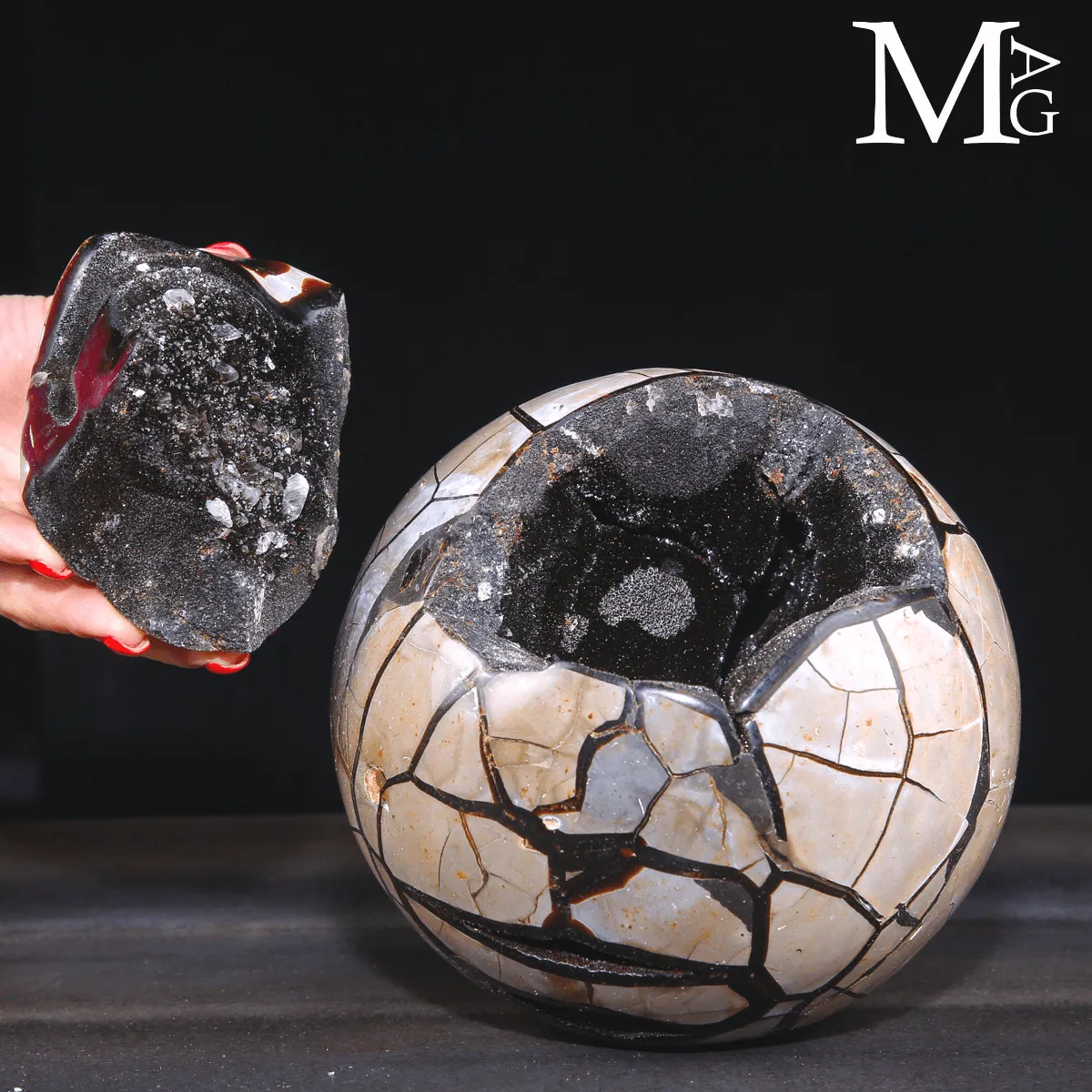 Sfera in Septaria con Geode Naturale – Madagascar