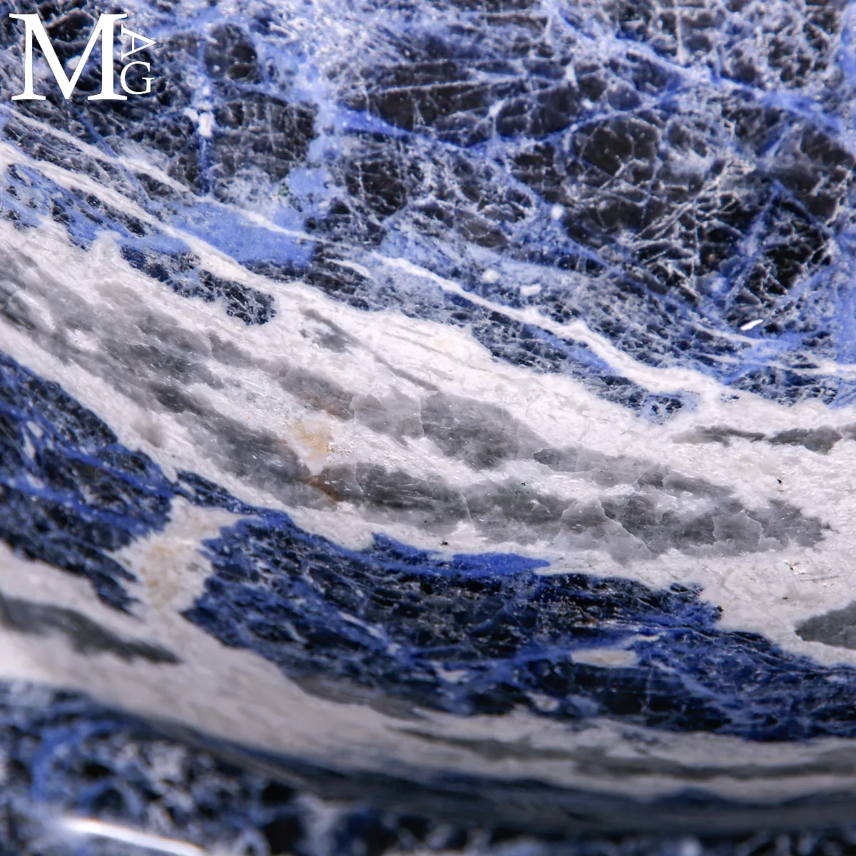 Vasca in Sodalite del Brasile