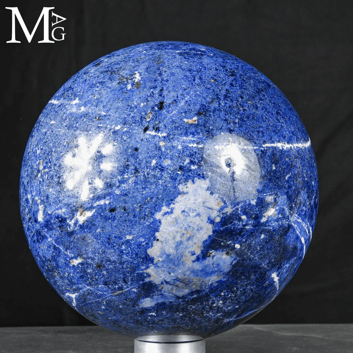 Sfera in Sodalite del Brasile - Blu Minerale per Interior Design