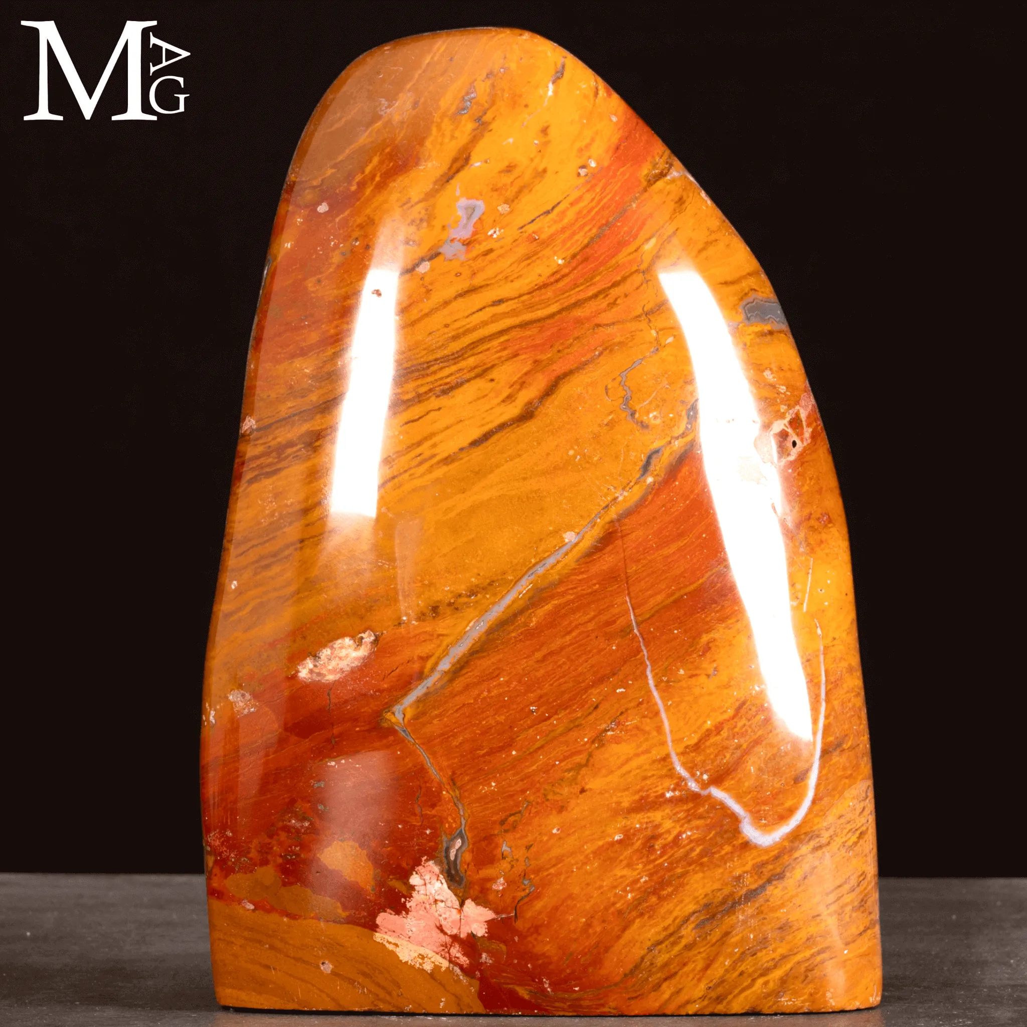 Diaspro Rosso-Arancio Agatizzato.