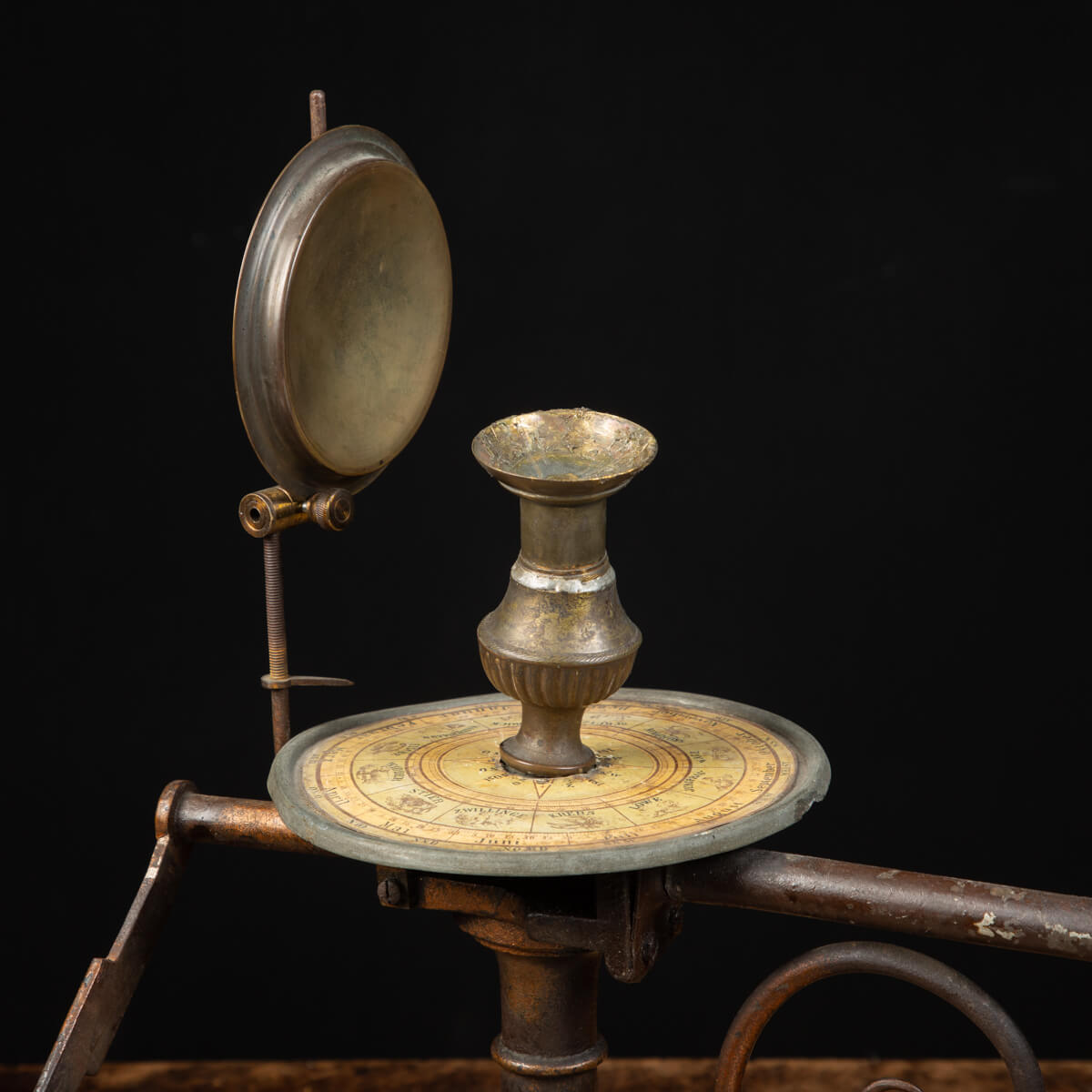 Ancien Globe Terrestre/planétarium Tellurium
