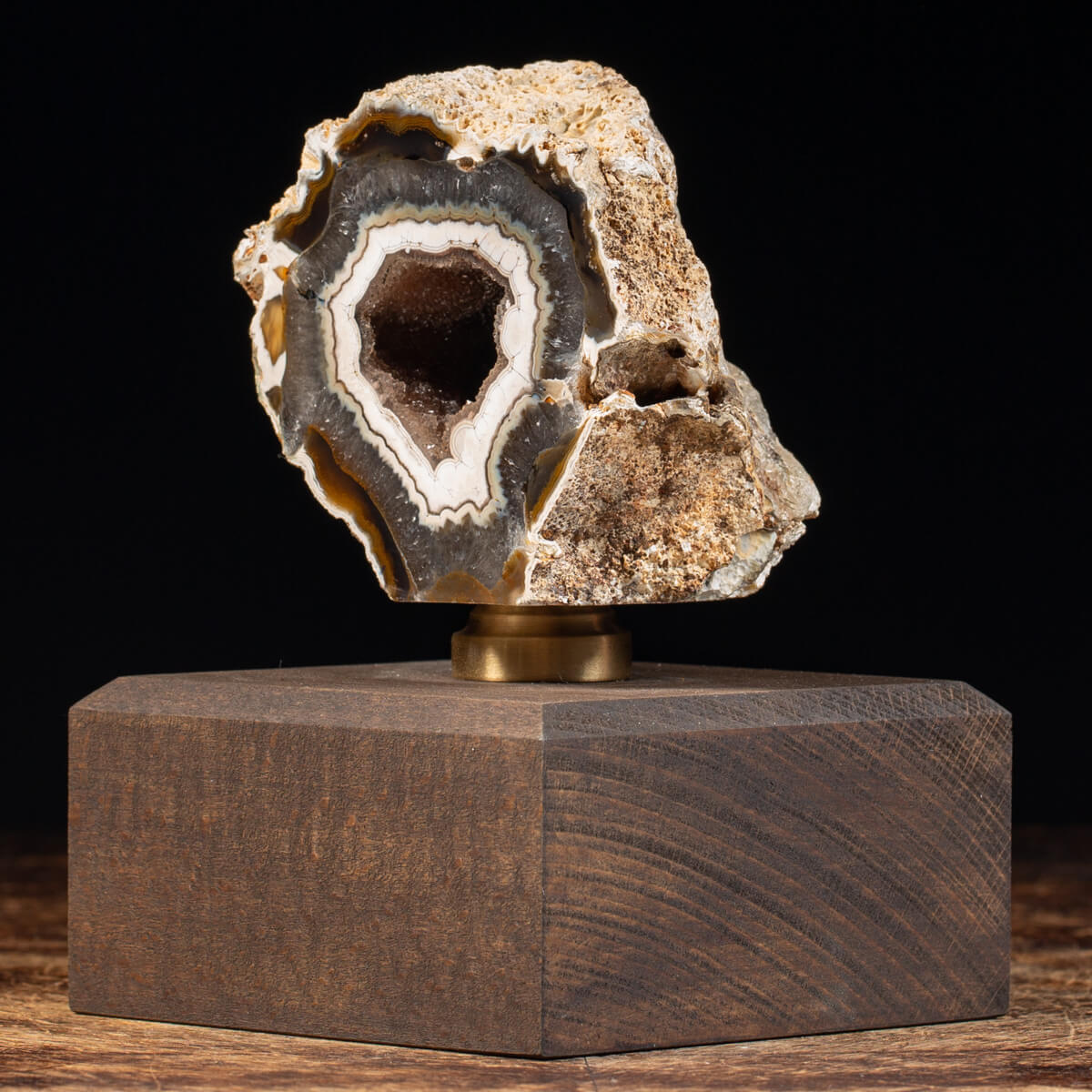 Geode Agata